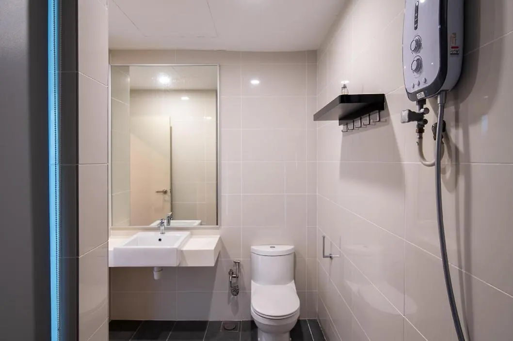 Oasis Southkey 2Br Midvalley Johor Bahru 0*,